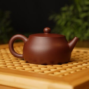 Исинский чайник Бянь Дэ Чжун 160 мл.